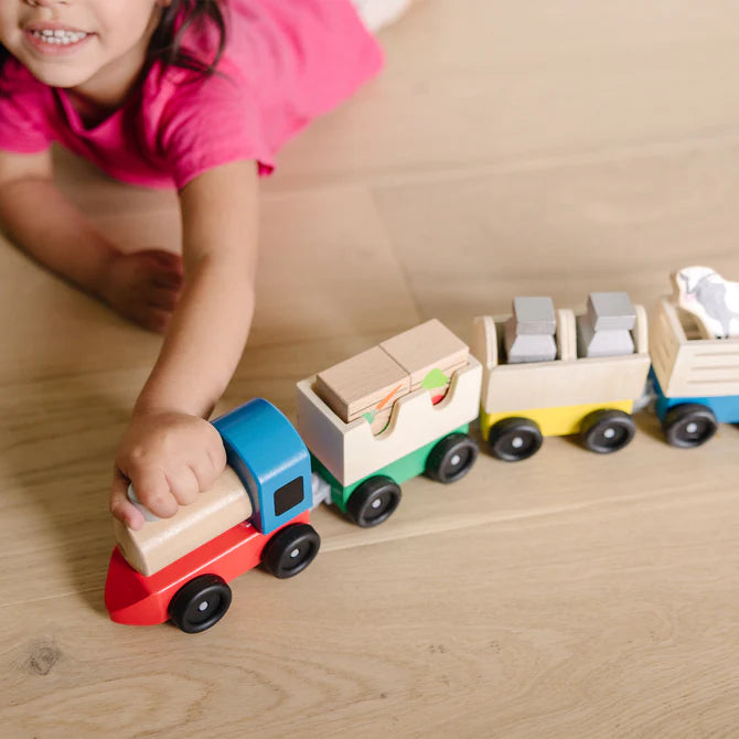 MELISSA AND DOUG WOODEN FARM TRAIN