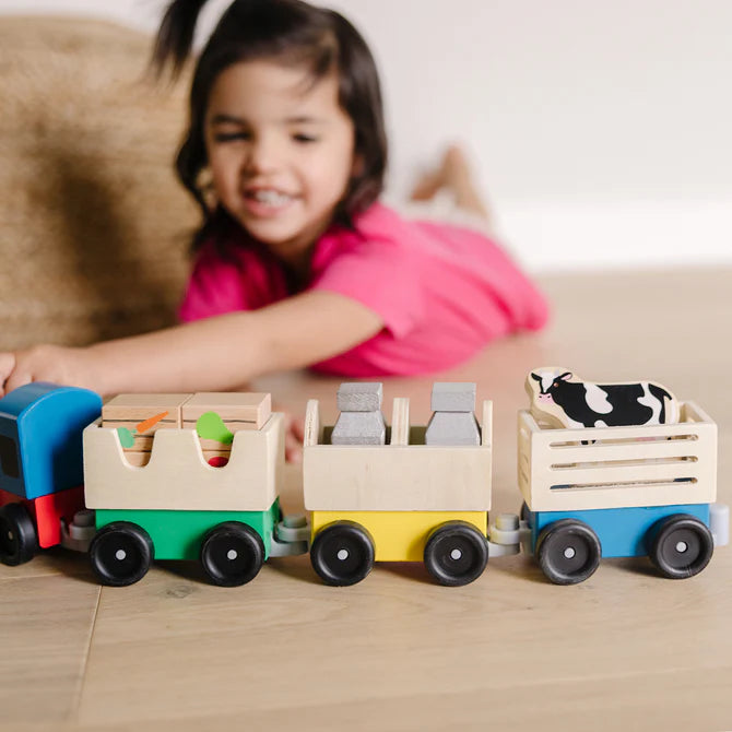 MELISSA AND DOUG WOODEN FARM TRAIN